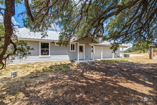 6343 County Rd 101, Mertzon, TX 76941