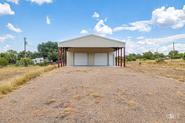 6343 County Rd 101, Mertzon, TX 76941