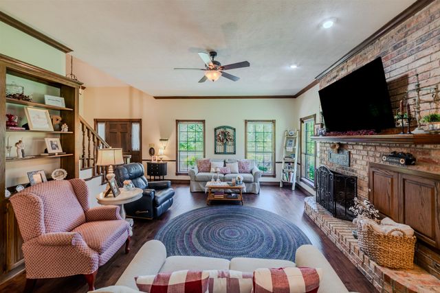 7686 Gopher Rd, Gilmer, TX 75644