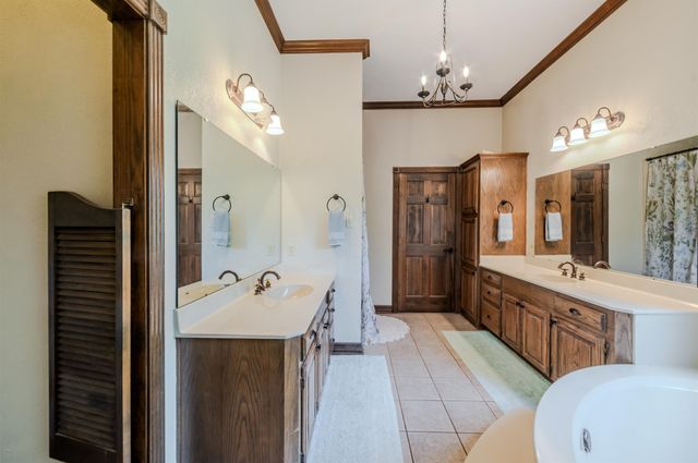 7686 Gopher Rd, Gilmer, TX 75644