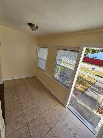 115 E Palm Street E 117, Lantana, FL 33462