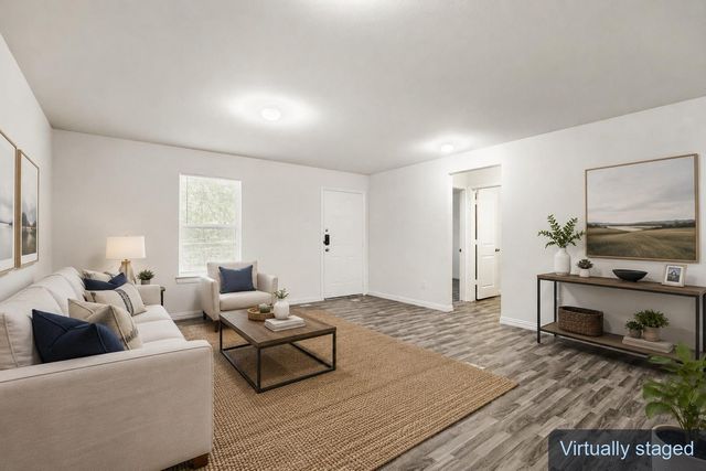 1221 N Whitten Avenue, Tyler, TX 75702