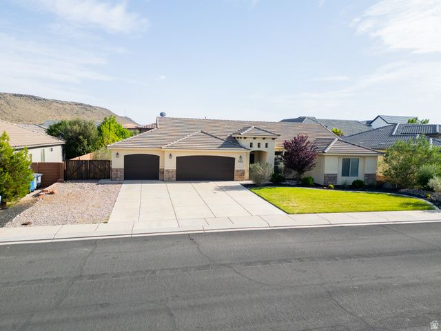 3425 W 2650 S, Hurricane, UT 84737