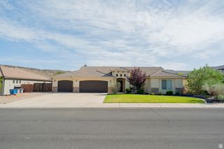 3425 W 2650 S, Hurricane, UT 84737