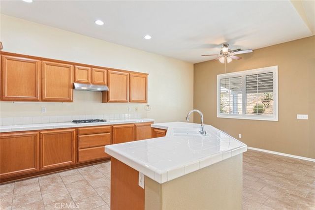 23278 Highland Oaks Court, Wildomar, CA 92595