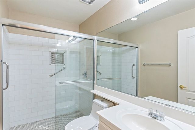23278 Highland Oaks Court, Wildomar, CA 92595