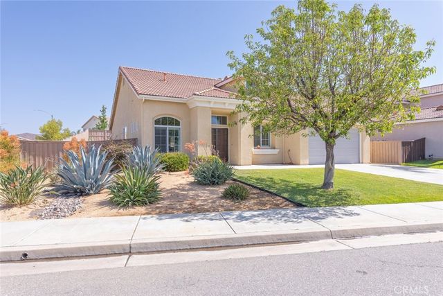 23278 Highland Oaks Court, Wildomar, CA 92595