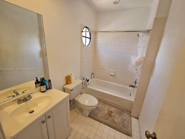 21394 Marina Cove Cir 12-H, Aventura, FL 33180