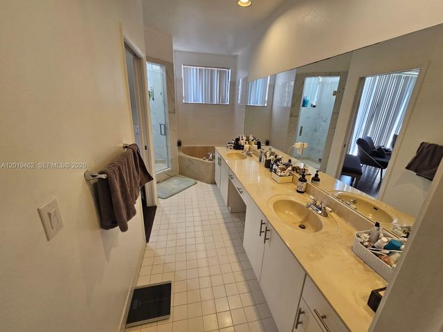 21394 Marina Cove Cir 12-H, Aventura, FL 33180