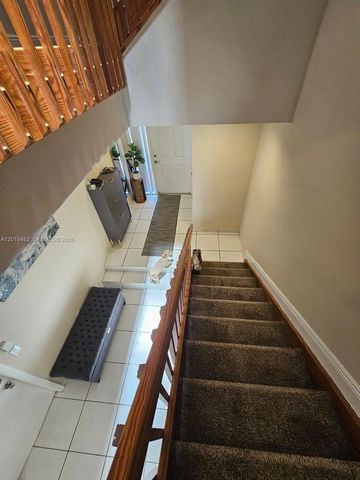21394 Marina Cove Cir 12-H, Aventura, FL 33180