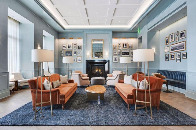 1111 W River Parkway 26A, Minneapolis, MN 55415