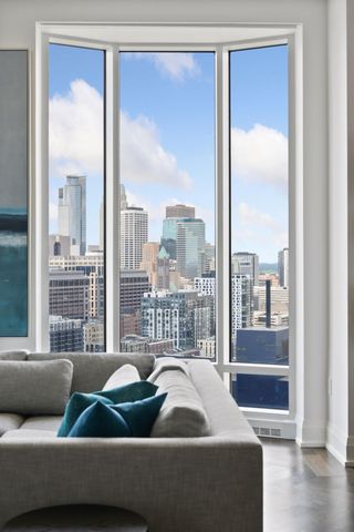 1111 W River Parkway 26A, Minneapolis, MN 55415