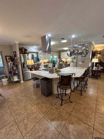 18058 Whispering Pines Rd, Flint, TX 75762