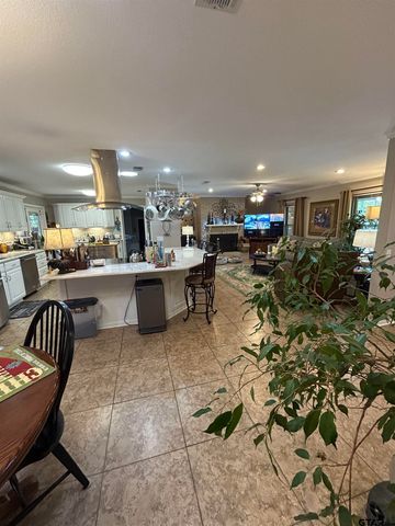 18058 Whispering Pines Rd, Flint, TX 75762