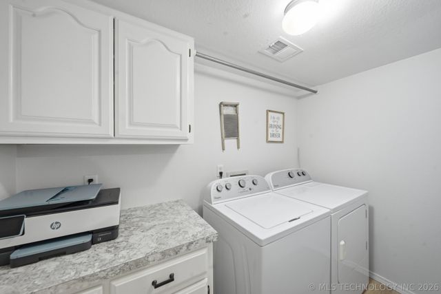 3043 W Oakland Street, Broken Arrow, OK 74012