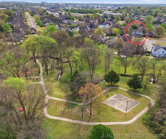 3043 W Oakland Street, Broken Arrow, OK 74012