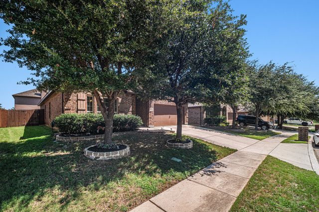 2941 Cedar Ridge Lane, Fort Worth, TX 76177
