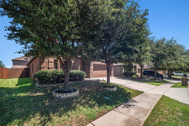 2941 Cedar Ridge Lane, Fort Worth, TX 76177