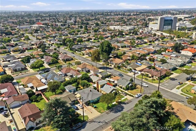 9606 Maplewood, Bellflower, CA 90706