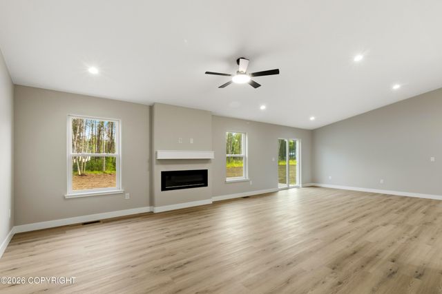 746 W Wood Star Drive, Wasilla, AK 99654