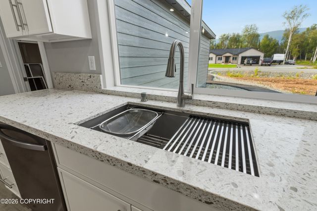 746 W Wood Star Drive, Wasilla, AK 99654