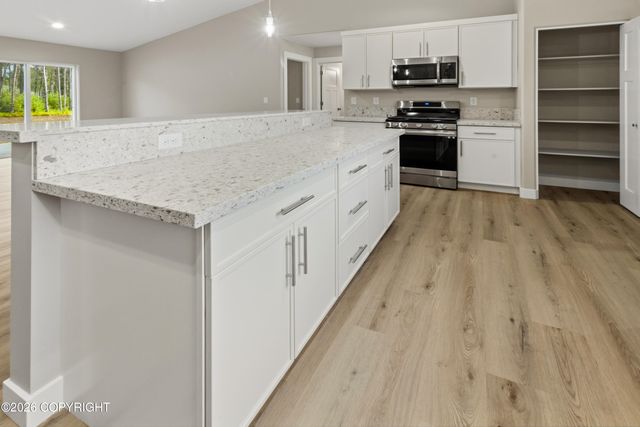 746 W Wood Star Drive, Wasilla, AK 99654