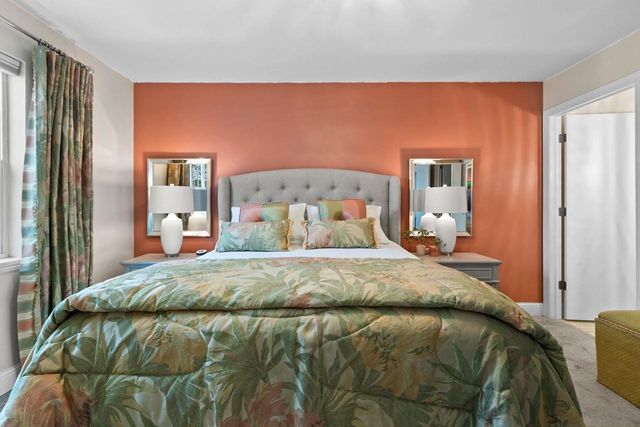 2270 MADDY COURT, Green Bay, WI 54303