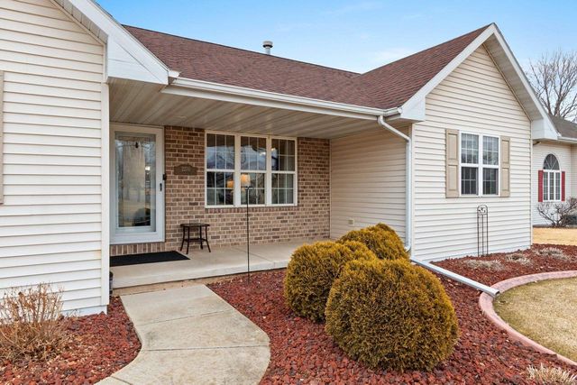 2270 MADDY COURT, Green Bay, WI 54303