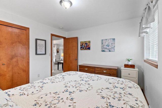 2270 MADDY COURT, Green Bay, WI 54303