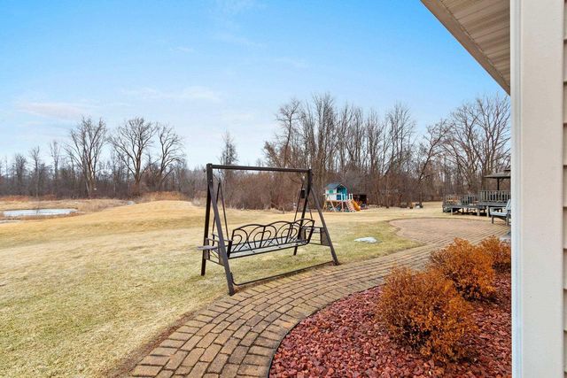 2270 MADDY COURT, Green Bay, WI 54303