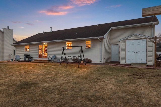 2270 MADDY COURT, Green Bay, WI 54303