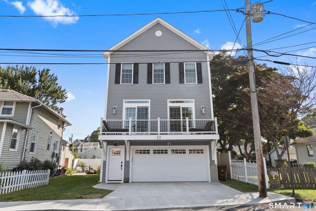 22 Andrews Avenue, Milford, CT 06460