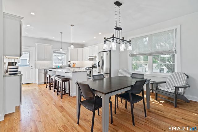 22 Andrews Avenue, Milford, CT 06460