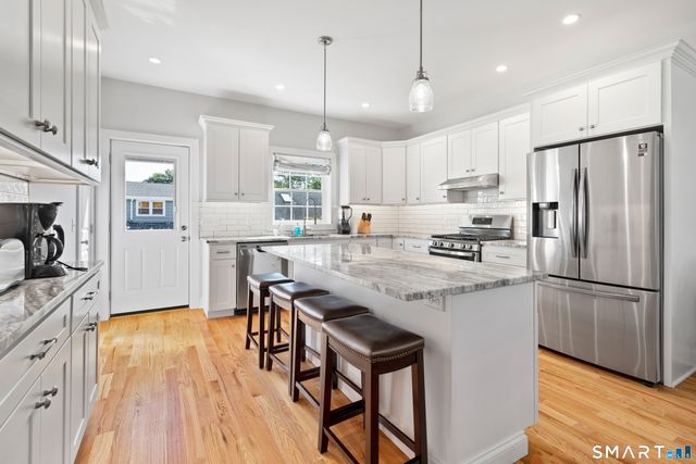 22 Andrews Avenue, Milford, CT 06460