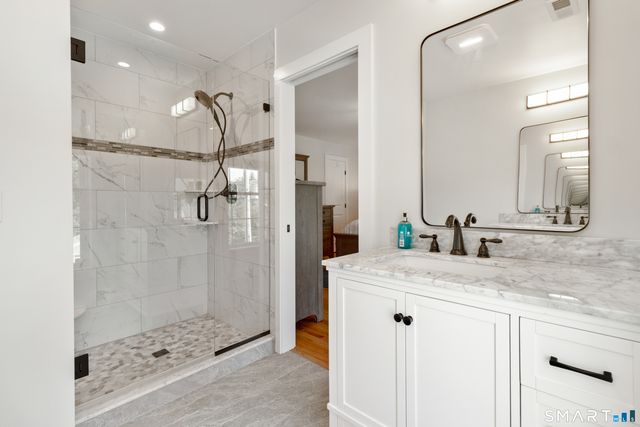 22 Andrews Avenue, Milford, CT 06460
