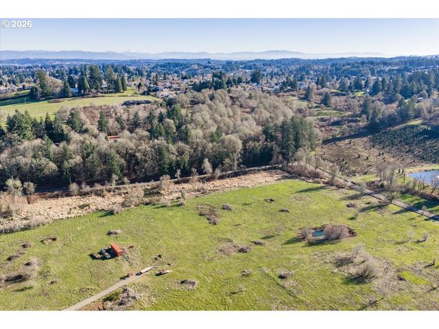 1 Ballyntyne Rd, Salem, OR 97302