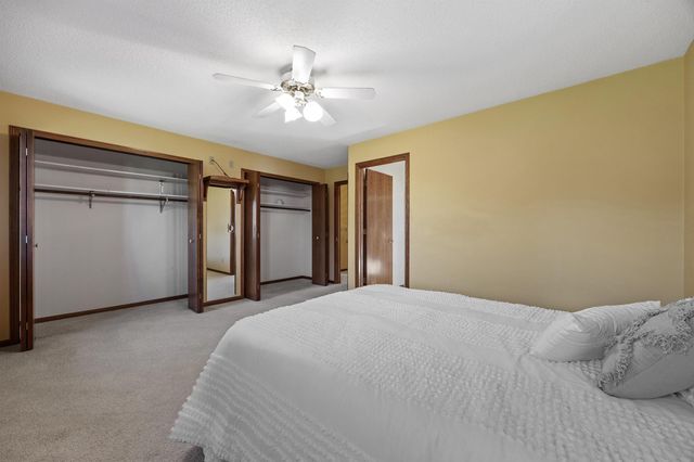 2281 Pasadena Dr Unit 55, Dubuque, IA 52001