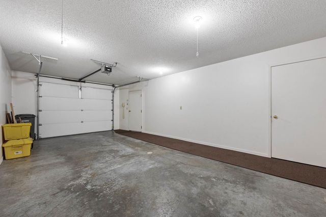 2281 Pasadena Dr Unit 55, Dubuque, IA 52001