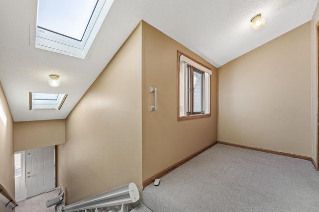 2281 Pasadena Dr Unit 55, Dubuque, IA 52001