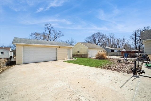 1243 57th Street, Des Moines, IA 50311