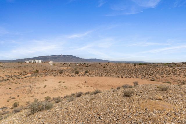 5591 Iris Road NE, Rio Rancho, NM 87144