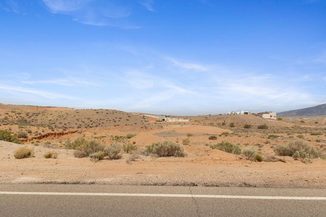 5591 Iris Road NE, Rio Rancho, NM 87144