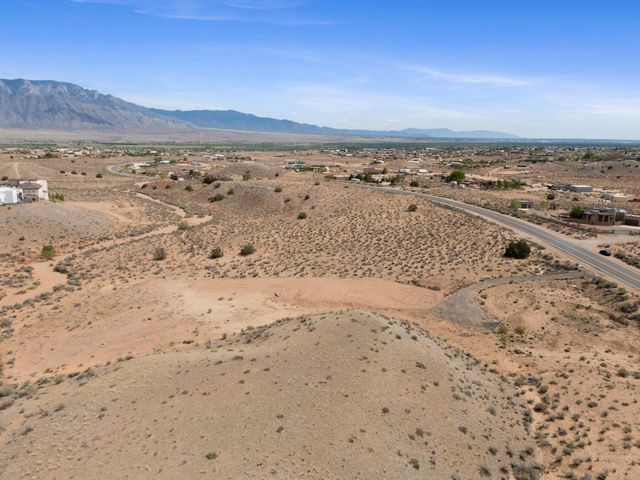 5591 Iris Road NE, Rio Rancho, NM 87144