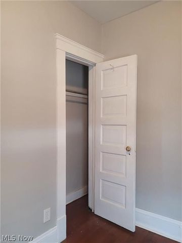 4316 Pearl Road, Cleveland, OH 44109