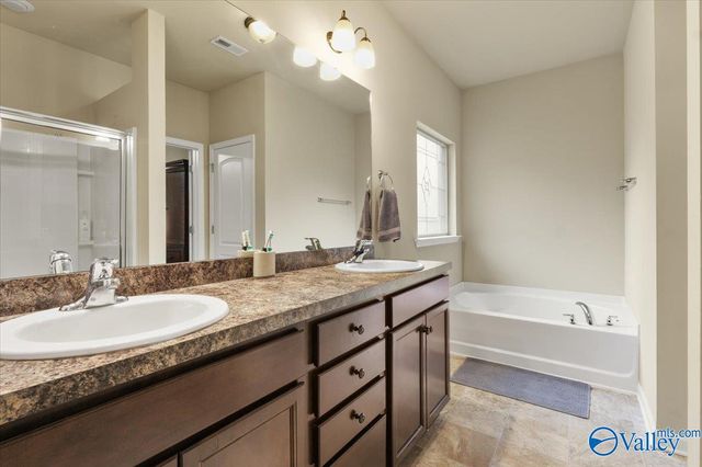 144 Clydesdale Lane, Harvest, AL 35749