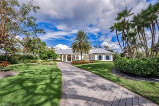 7051 Hunters RD, Naples, FL 34109
