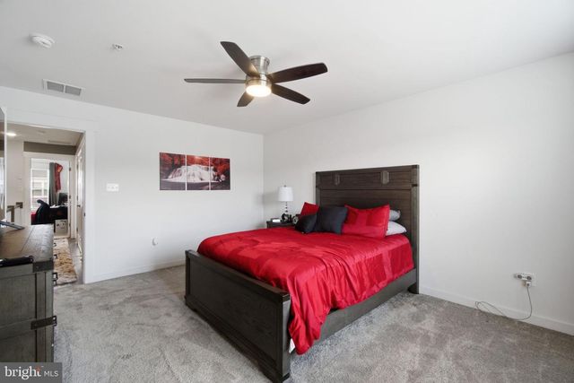 405 GILLESPIE DR, Frederick, MD 21702