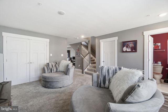 405 GILLESPIE DR, Frederick, MD 21702