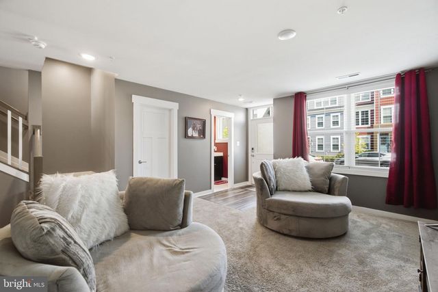 405 GILLESPIE DR, Frederick, MD 21702