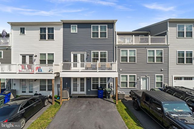 405 GILLESPIE DR, Frederick, MD 21702